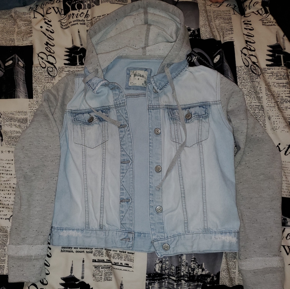 Mudd cropped jean jacket